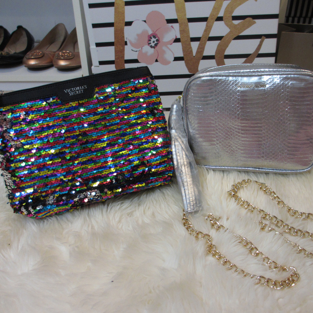 No Longer Available!!! 




NEW! Victoria's Secret Bag and Pouch